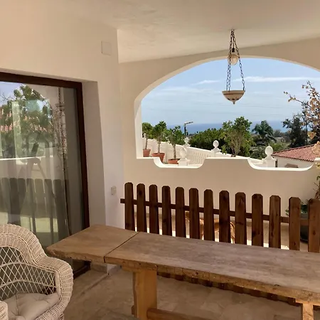 Individual Tranquila Con Bano Privado En Piso Compartido Malaga