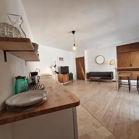 Individual Tranquila Con Bano Privado En Piso Compartido Apartment