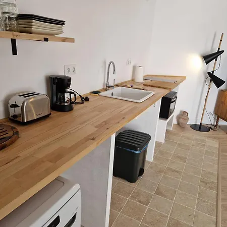 Individual Tranquila Con Bano Privado En Piso Compartido * Malaga